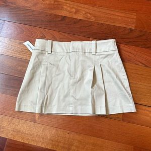 SUNDAY BEST- ARITZIA Rider skirt Size 0 in beige